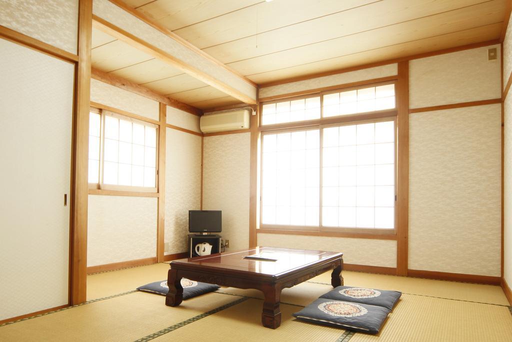 Bekkan Kawanatsu Hotel Shin'onsen ภายนอก รูปภาพ